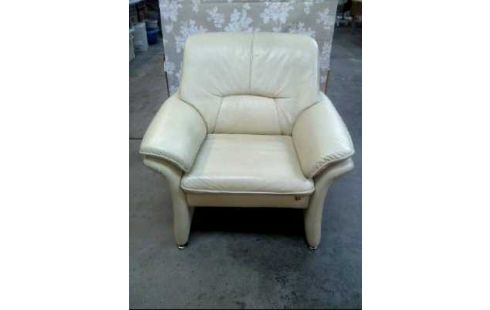 LAGE FAUTEUIL BEIGE