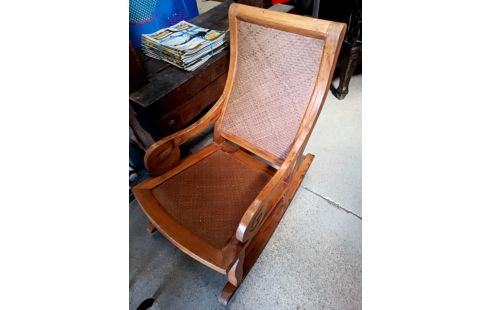 ROCKING CHAIR ENFANT BOIS EXOTIQUE