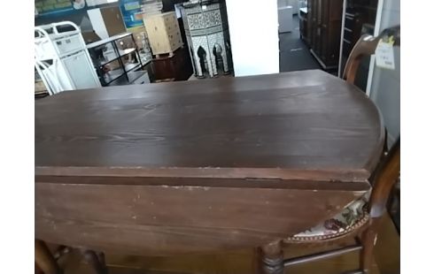 TABLE ABATTANT