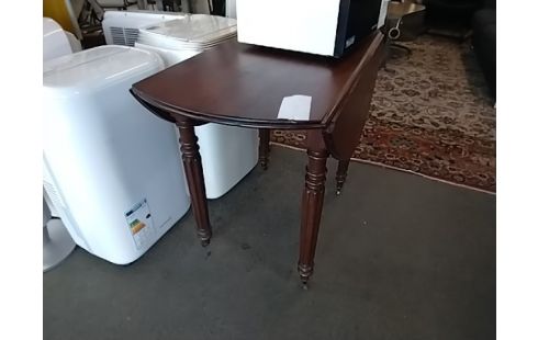 TABLE ABATTANT