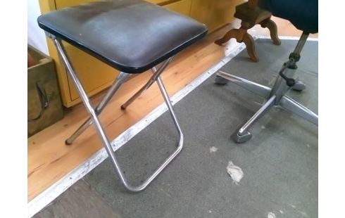 TABOURET SKAI PLIANT
