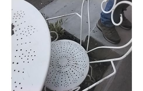 TABLE JARDIN 2 FAUTEUILS ROMANTIQUE