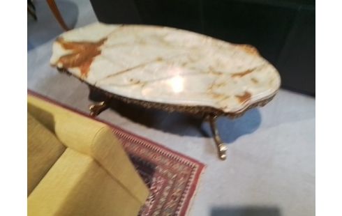 TABLE BASSE ONYX ET LAITON