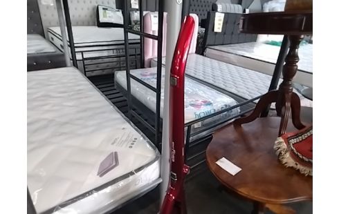 ASPIRATEUR ELSAY ROUGE SANS FIL