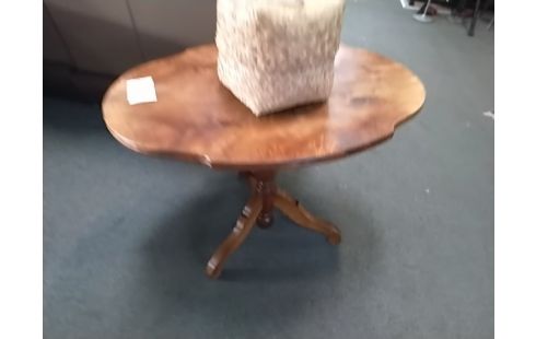 TABLE BASSE VIOLON
