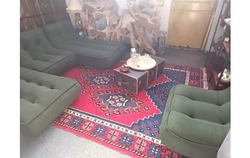 TAPIS ROUGE ET BLEU