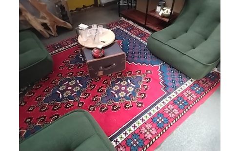 TAPIS ROUGE ET BLEU