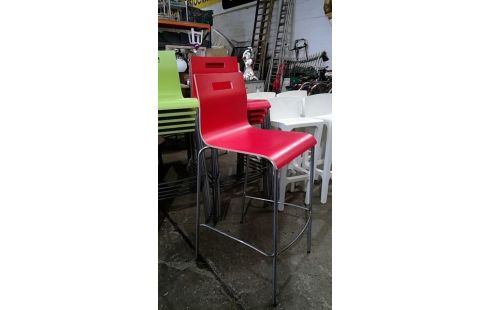 TABOURET DE BAR EMPILABLE GISPEN