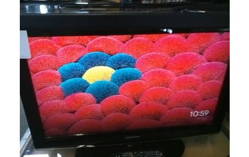 TELEVISEUR SAMSUNG 81CM / NON TNT/ AVEC TELECOMMANDE