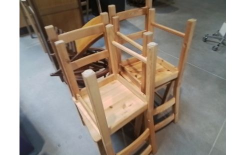 4 CHAISES EN PIN