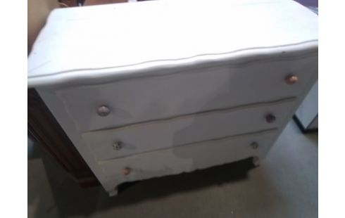 COMMODE BLANCHE 3T
