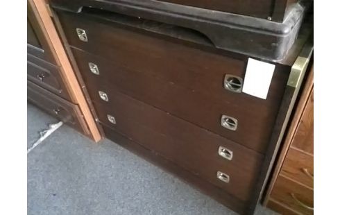 COMMODE 4T