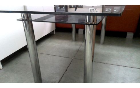 TABLE DE SALLE A MANGER CHROME GLACE