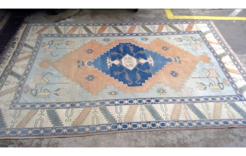 TAPIS DE STYLE