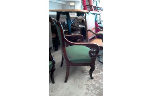 FAUTEUIL  A  CROSSE
