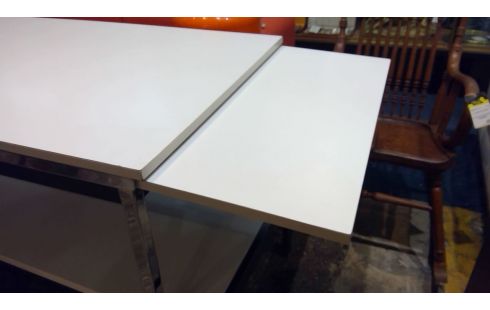 MESA DE COCINA AÑADA