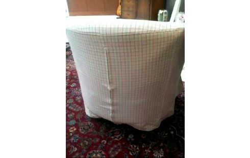 SILLA BAJA PARA SENTARSE JUNTO AL FUEGO