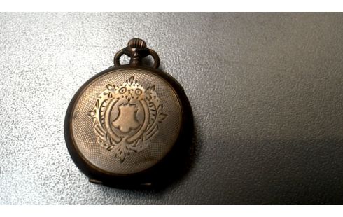TASCHENUHR SILBER OHNE EIS