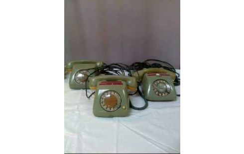 TELEPHONE FILAIRE VERT DECORATIF