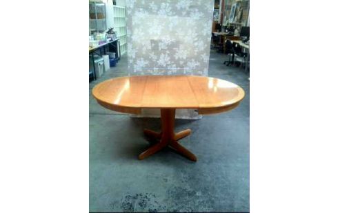 MESA DE COMEDOR