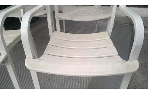 4 FAUTEUILS  DE JARDIN
