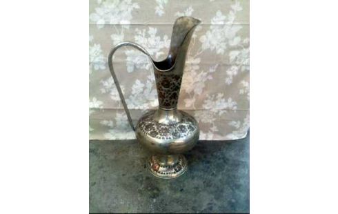 KANNE MIT HENKEL SILBER KUPFERFARBEN