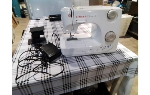 MACHINE A COUDRE SINGER SMART II