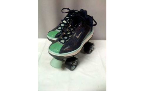 ROLLSCHUHE NIKE BEACHCOMBER GR 38.5