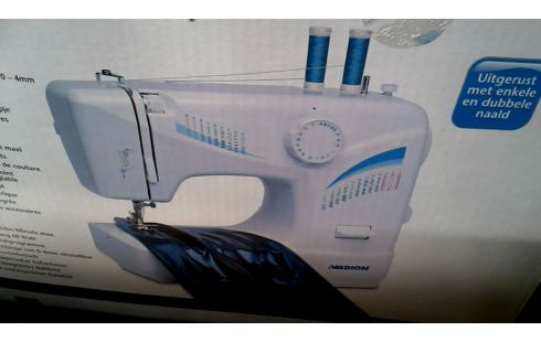 NAAIMACHINE MEDION
