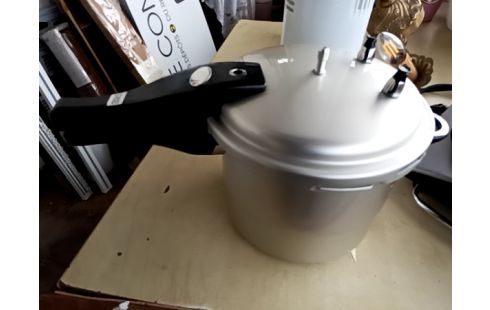 AUTO CUISEUR +CLE