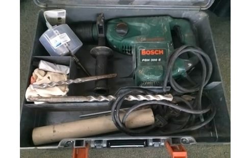 PERFORATEUR BOSCH PBH 300 E (AVEC CAISSE)