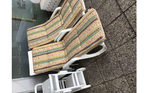 TRANSAT DE JARDIN BLANC AVEC COUSSIN