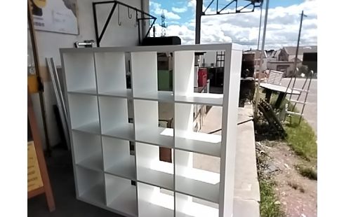 ETAGERE IKEA KALLAX 16 BLOCS