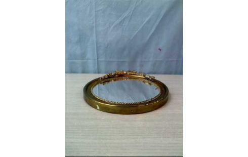 WANDSPIEGEL KL. RUND GOLDF. +SCHLEIFE