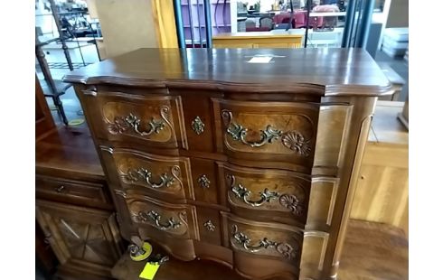 COMMODE 3 TIROIRS STYLE LOUIS XV