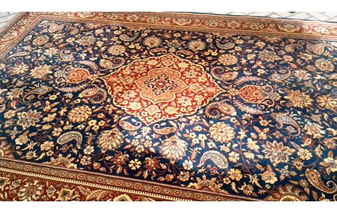 TEPPICH BLAU MET BORDEAUX