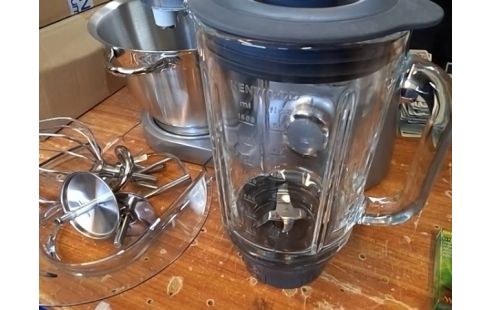 ROBOT MENAGER KENWOOD ELITE CHEF (AVEC BLENDER)