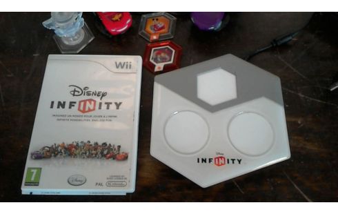 JEU VIDEO WII DISNEY I + SOCLE + FIGURINES