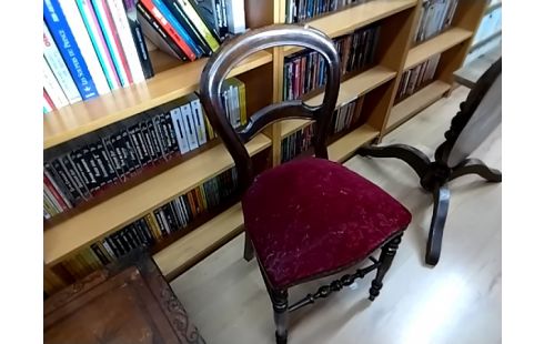CHAISE ANCIENNE TISSU ROUGE