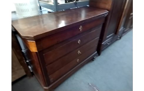 COMMODE ANCIENNE 4 TIROIRS STYLE LOUIS PHILIPPE