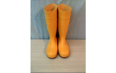 GUMMISTIEFEL GR. 42 GELB NEU