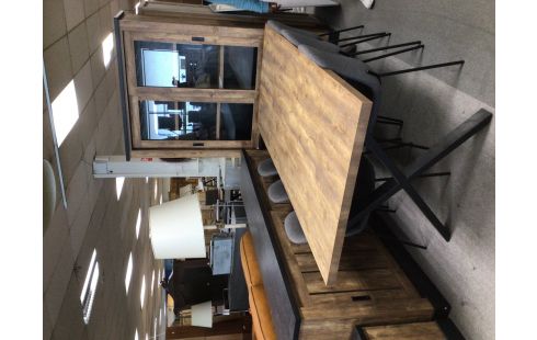 SALLE A MANGER MODERNE EN ETAT