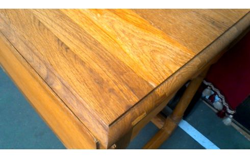MESA ROBLE