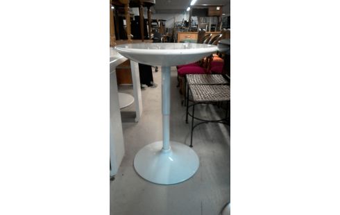 MESA DE BAR.