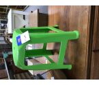 TABOURET PLASTIQUE VERT