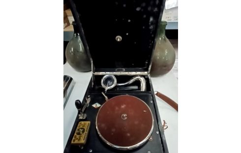 GRAMOPHONE SALABERT ACCRSV