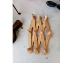 PORTE MANTEAU BOIS RÉTRACTABLE