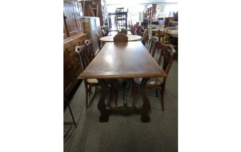 TABLE STYLE ESPAGNOL
