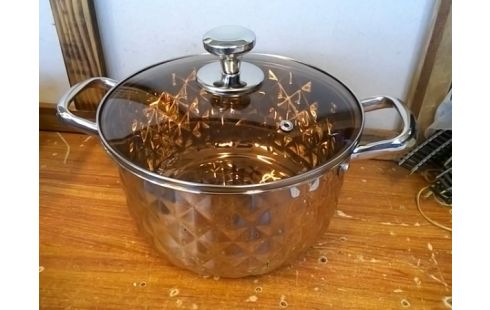 FAITOUT INOX AVEC COUVERCLE D20