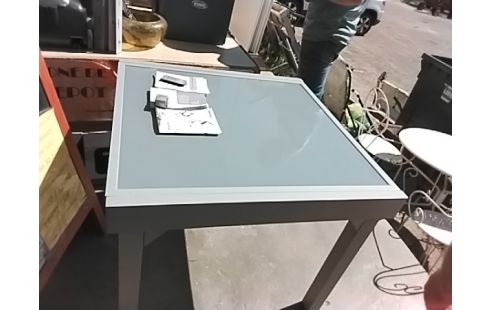 TABLE EXTENSIBLE MODERNE + ACC RSV